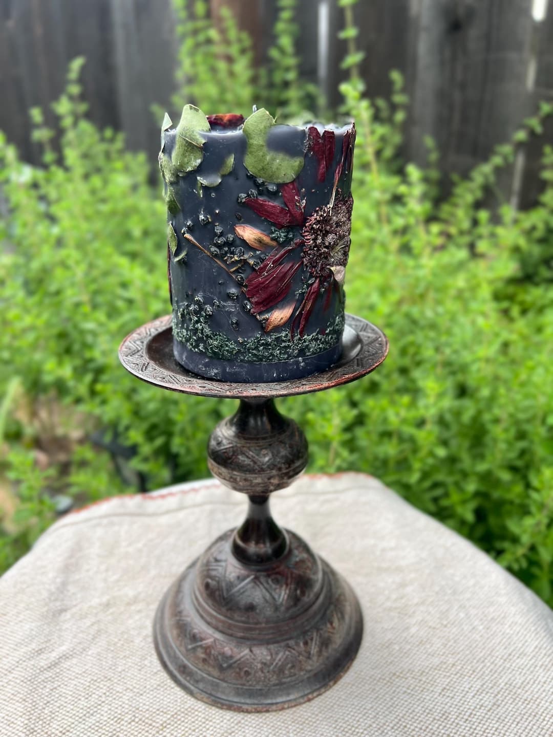 Crimson Noir main view